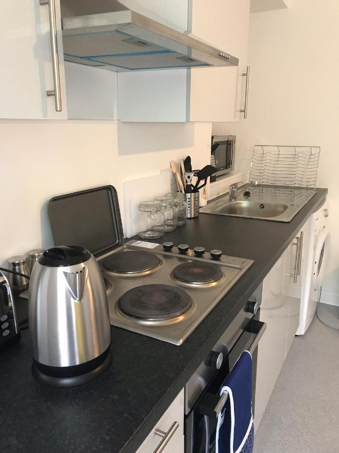 2 Bed Apartment With 2 Ensuites-Near Train Station /Mayflower /City Southampton Kültér fotó
